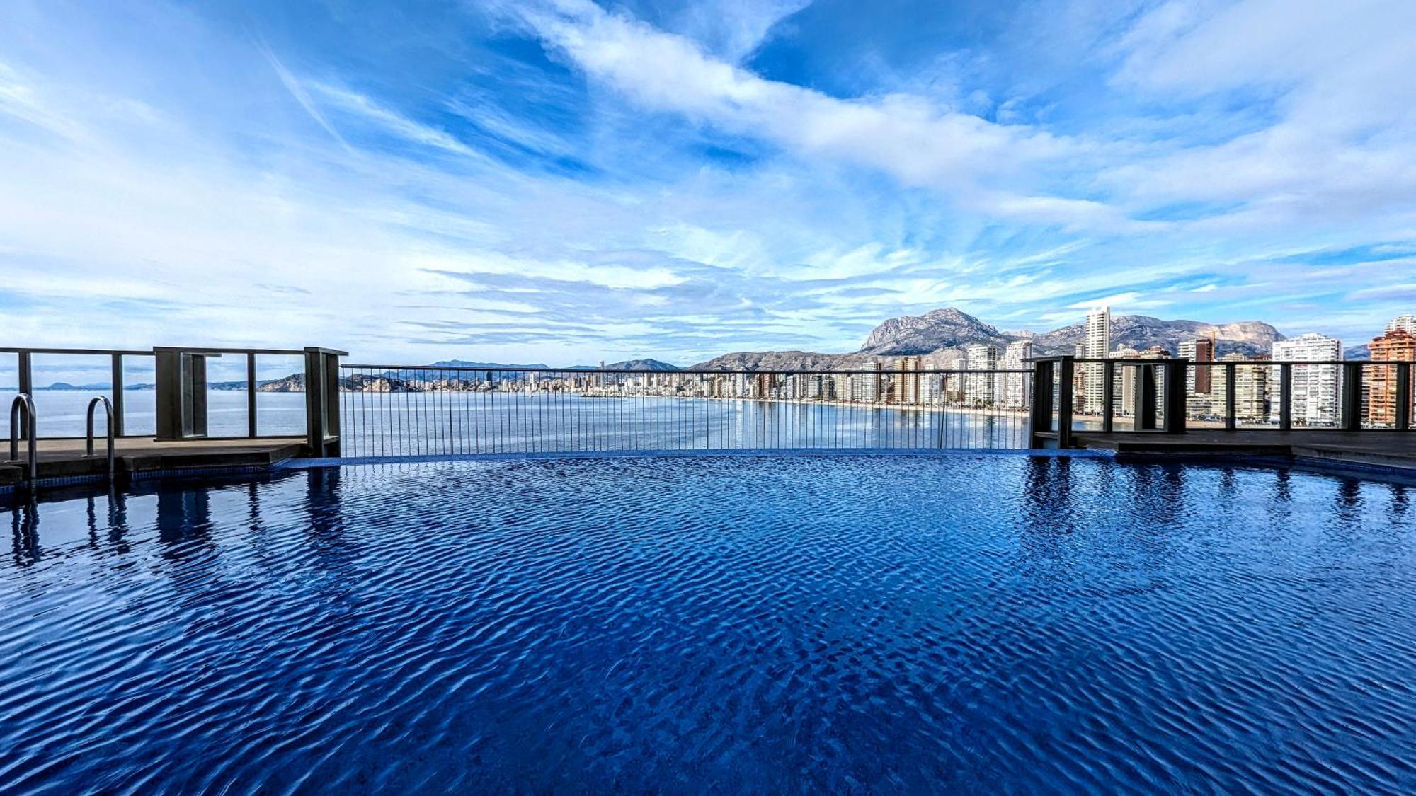 Gemelos Sea Front Apartment เบนิดอร์ม ภายนอก รูปภาพ