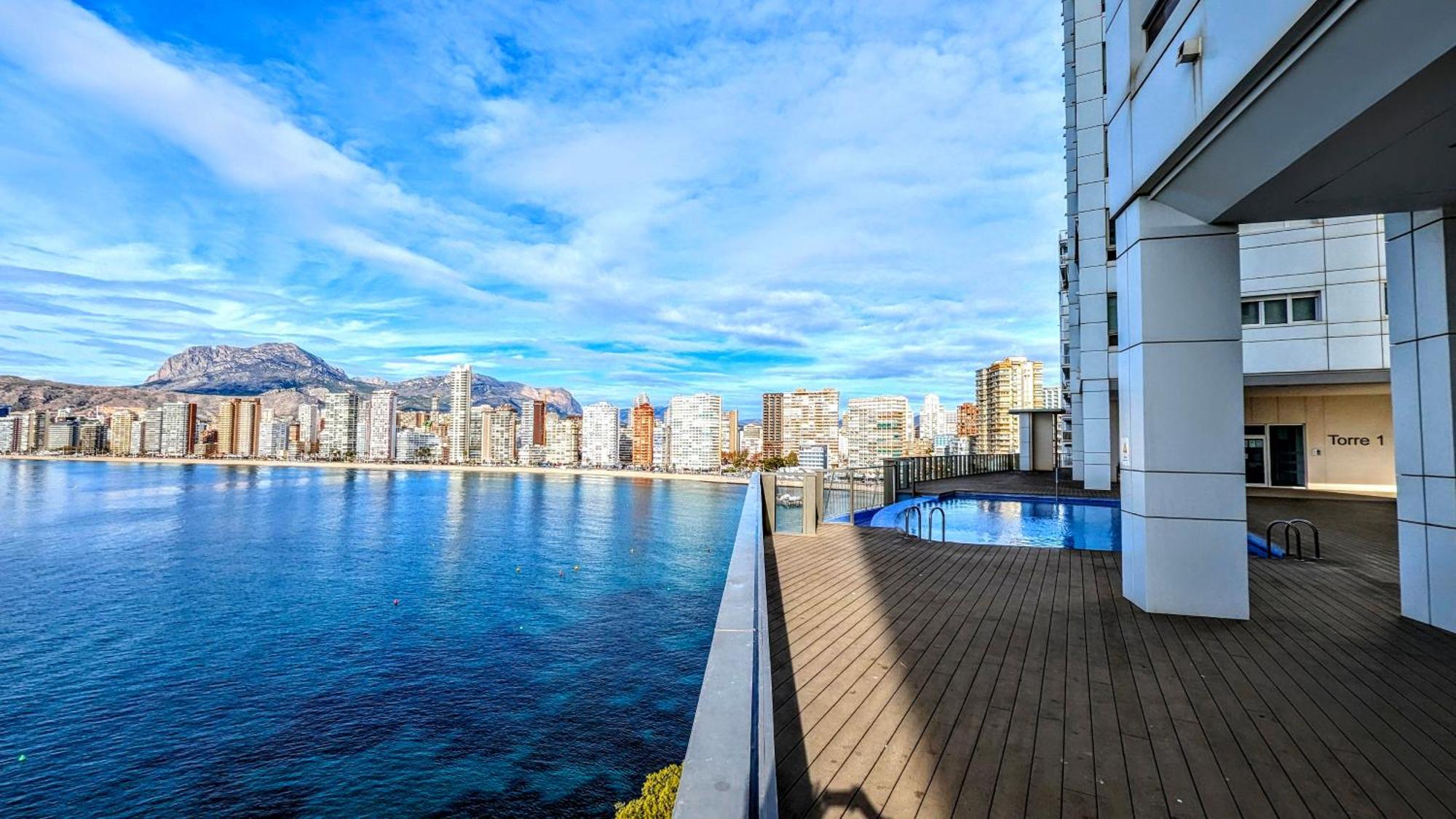 Gemelos Sea Front Apartment เบนิดอร์ม ภายนอก รูปภาพ